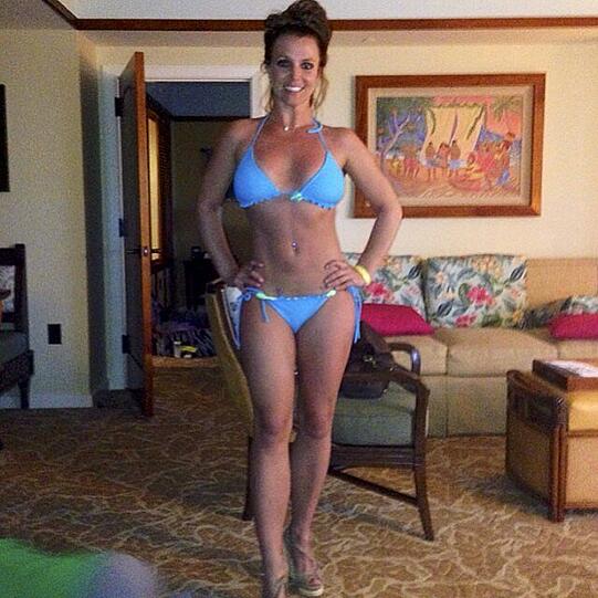 Britney Spears zeigt sich mit Top-Figur auf Hawaii: "Aloha from Hawaii!"