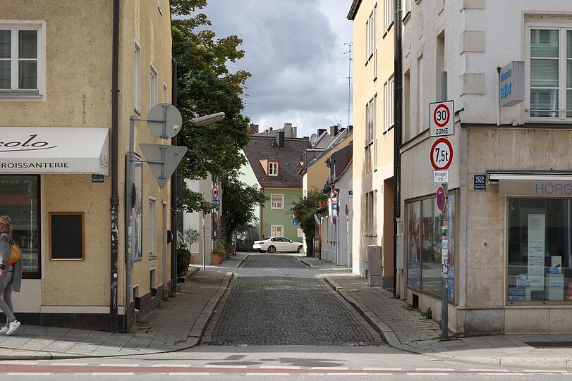 Alt-Obergiesinger Idylle: der Blick in die Kiesstraße.