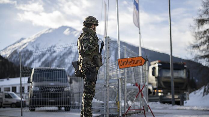 Der kleine Wintersportort Davos bereitet sich auf Dutzende Staats- und Regierungschefs vor. (Archivbild)