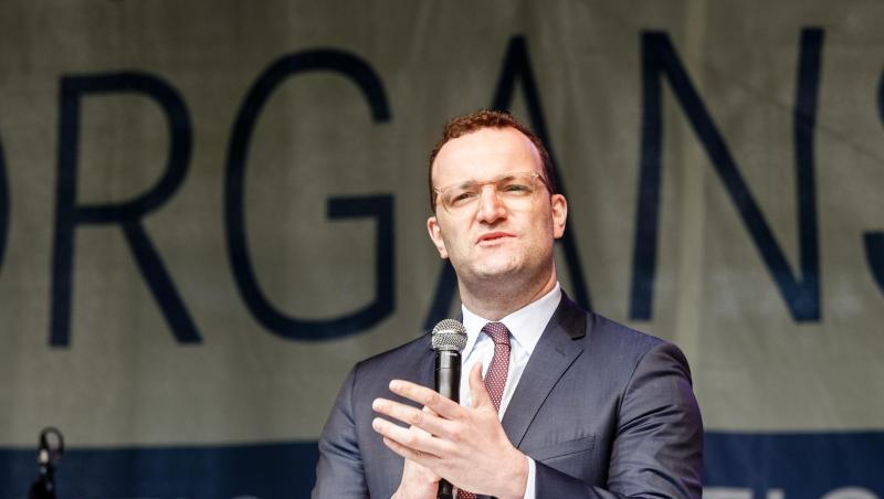 Jens Spahn spricht während des Tags der Organspende in Kiel (Archiv). Jens Spahn spricht während des Tags der Organspende in Kiel (Archiv).