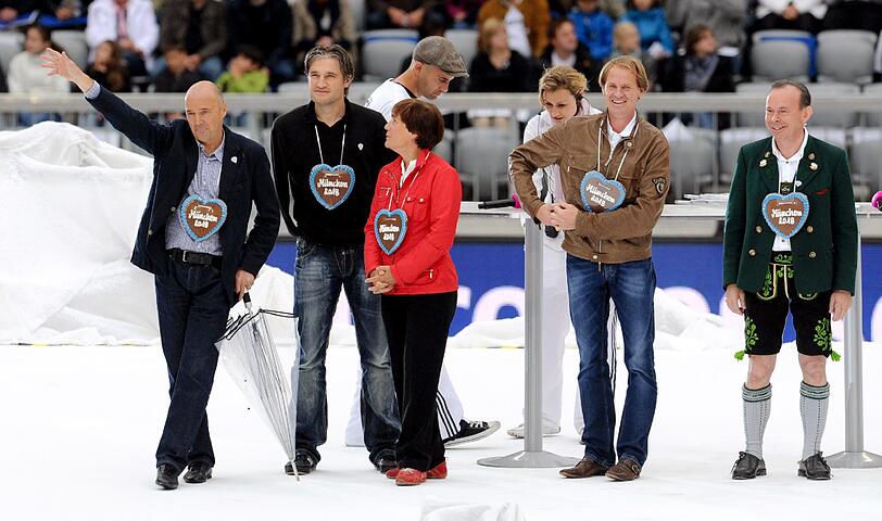 Der ehemalige Skirennläufer Christian Neureuther, der Skirennläufer Gerd Schönfelder, die ehemalige Skirennläuferin Rosi Mittermeier, der ehemalige Skirennläufer Markus Wasmeier und der Berchtesgadener Landrat Georg Grabner