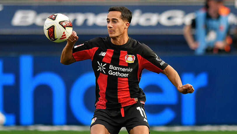 Lucas V&aacute;zquez von Bayer Leverkusen ist zum Beginn der Saison 2026/27 der Bundesligaspieler mit den meisten Instagram-Followern.