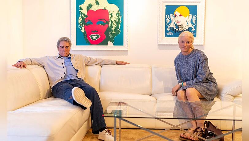 Mette-Marit und Jeffrey Epstein als Wachsfiguren in einer Osloer Ausstellung. Mette-Marit und Jeffrey Epstein als Wachsfiguren in einer Osloer Ausstellung.