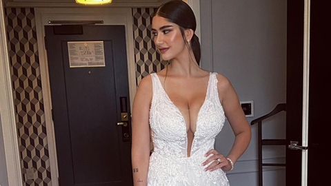 Ein Look, der atemlos macht: Lisa Straube in einem Brautkleid