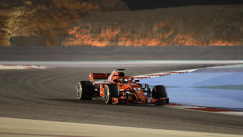Sebastian Vettel auf seiner Fahrt zum Sieg beim Großen Preis von Bahrain.