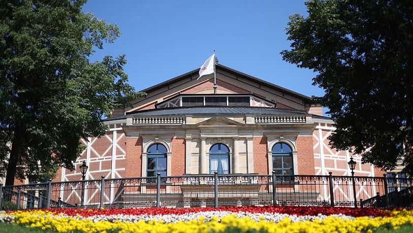 Die Bayreuther Festspiele ziehen Bilanz: Sämtliche Aufführungen seien ausverkauft gewesen, hieß es. (Archivbild) Die Bayreuther Festspiele ziehen Bilanz: Sämtliche Aufführungen seien ausverkauft gewesen, hieß es. (Archivbild)