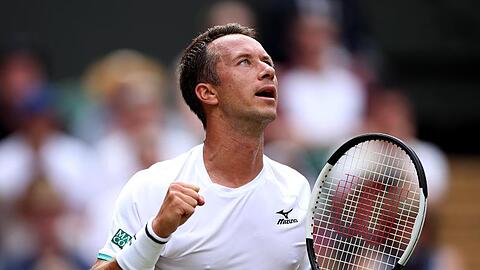 Philipp Kohlschreiber aus Deutschland formt seine Hand zu einer Faust. Foto: Steven Paston/PA Wire/dpa/Archivbild