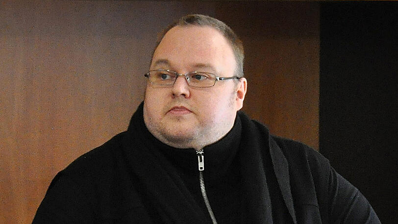 Kim DotCom vor Gericht: Der Deutsche darf in die USA ausgeliefert werden.
