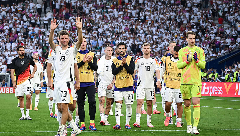 Abschied jetzt - oder doch erst später? Thomas Müller (li.), Ilkay Gündogan (m.) und Manuel Neuer (re.) überdenken ihre DFB-Zukunft.