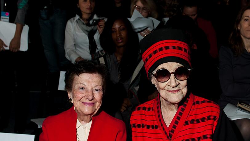 Da ging es ihr noch prächtig: Kaplan mit Freundin Finley in der ersten Reihe bei der Mastroianni's Show im Lincoln Center Da ging es ihr noch prächtig: Kaplan mit Freundin Finley in der ersten Reihe bei der Mastroianni's Show im Lincoln Center