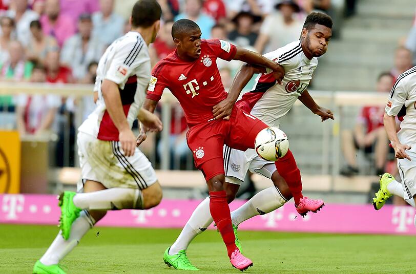 Nach seinem Trick gegen Leverkusen in der Kritik: Douglas Costa