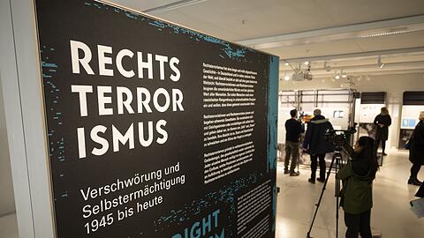 Die Wanderausstellung zeigt die anhaltende rechtsterroristische Bedrohung von 1945 bis heute. (Archivfoto)