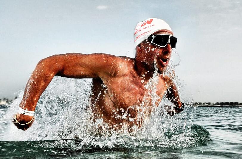 Christof Wandratsch legte die 66,67 km von Bodman-Ludwigshafen bis Bregenz in 20 Stunden und 41 Minuten zurückgelegt.