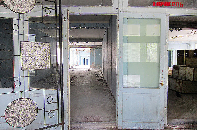 Ein leeres Verwaltungsgebäude in der nach der Atomkatastrophe von Tschernobyl aufgegebenen Kleinstadt Prypjat.