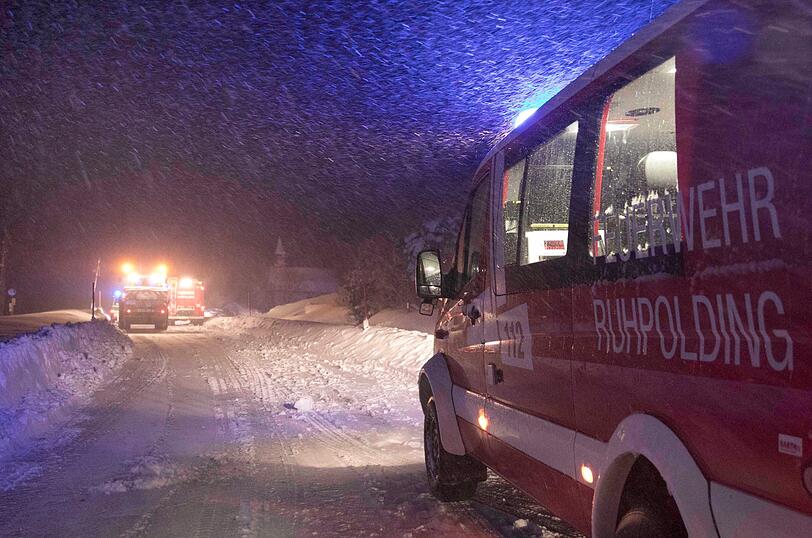 Trotz der Sperrung war die Frau auf der Straße aus Winklmoos kommend in Richtung Seegatterl unterwegs.