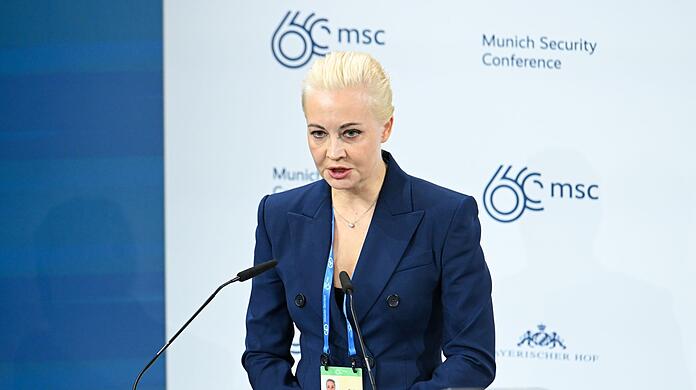 Julia Nawalnaja wird zum Symbol für Stärke und fast unvorstellbare Selbstbeherrschung – und zur Hoffnungsträgerin.