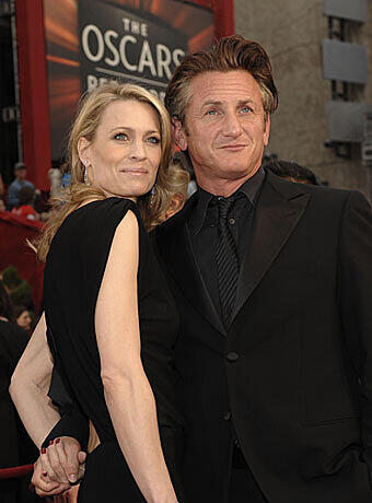 Einstiges Glamour-Paar: Von ihrem Ehemann Sean Penn ist die bloden Schauspielerin erst seit einem Jahr rechtskräftig geschieden.