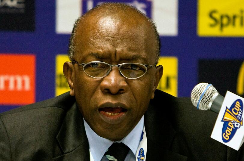 "Nicht mal der Tod wird die Lawine stoppen, die kommt", prophezeit Ex-FIFA-Vizepräsident Jack Warner.