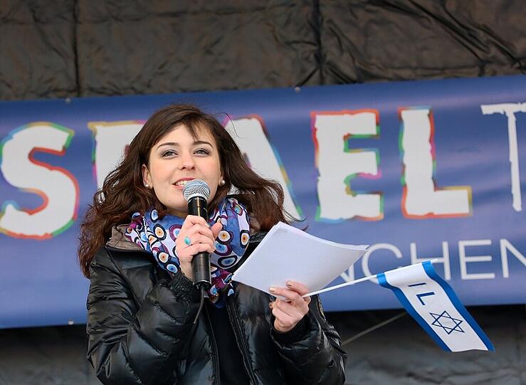 Mit vielen Tanzdarbietungen und Live-Musik wurde vergangenen Woche auf dem Odeonsplatz der Israeltag gefeiert. Die Bilder...