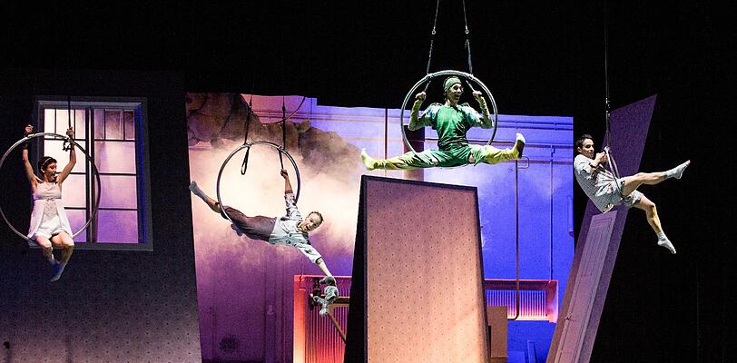 Sandra Salietti (Wendy), Matteo Carvone (Michael), Russell Lepley (Peter Pan), Javier Ubell (John).