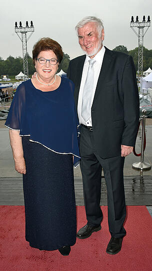 Barbara Stamm (CSU), Präsidentin des Bayerischen Landtags und Gastgeberin, und ihr Mann Ludwig Stamm.