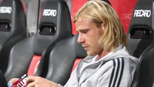 Die Ersatzbank, wahrlich kein begehrter Platz: Marco Engelhardt will endlich wieder spielen - künftig beim KSC? Die Ersatzbank, wahrlich kein begehrter Platz: Marco Engelhardt will endlich wieder spielen - künftig beim KSC?