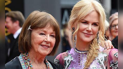 Mit ihrer Mutter war Nicole Kidman (r.) eng verbunden.