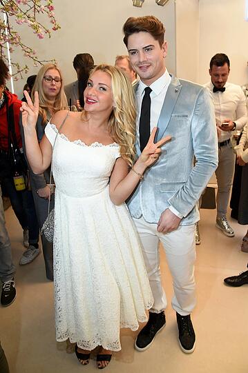 Evelyn Burdecki (Bachelor-Kandidatin) mit Dominik Bruntner (Mister Germany 2017)