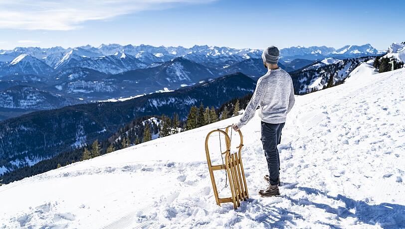 Da kann man schon mal in die Landschaft schauen: am Brauneck Da kann man schon mal in die Landschaft schauen: am Brauneck