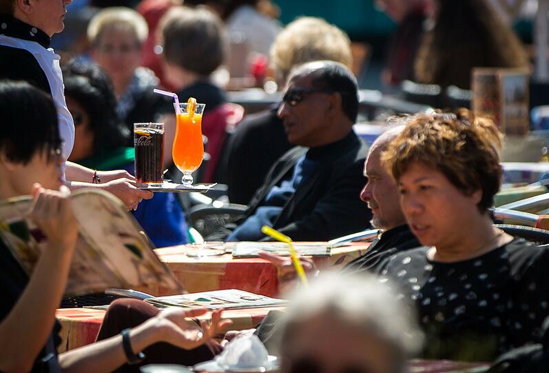 Deutschland genießt das Frühlingswetter. Hier ein Bild aus Frankfurt/Main.