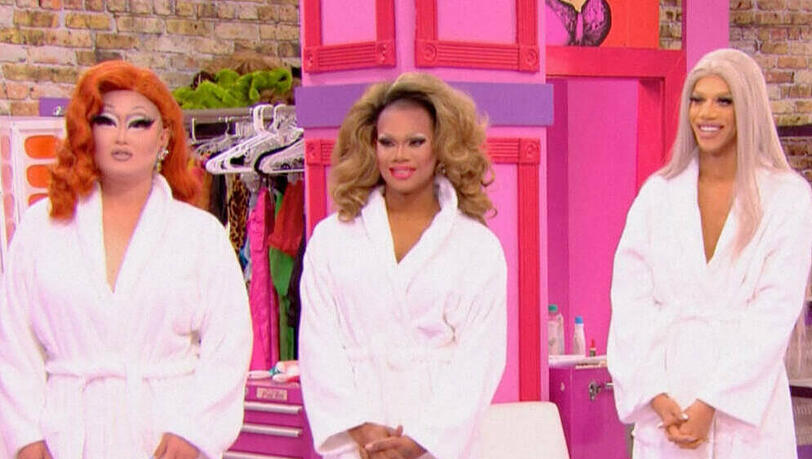 Chi Chi DeVayne alias Zavion Michael Davenport (Mitte) wurde nur 34 Jahre alt Chi Chi DeVayne alias Zavion Michael Davenport (Mitte) wurde nur 34 Jahre alt