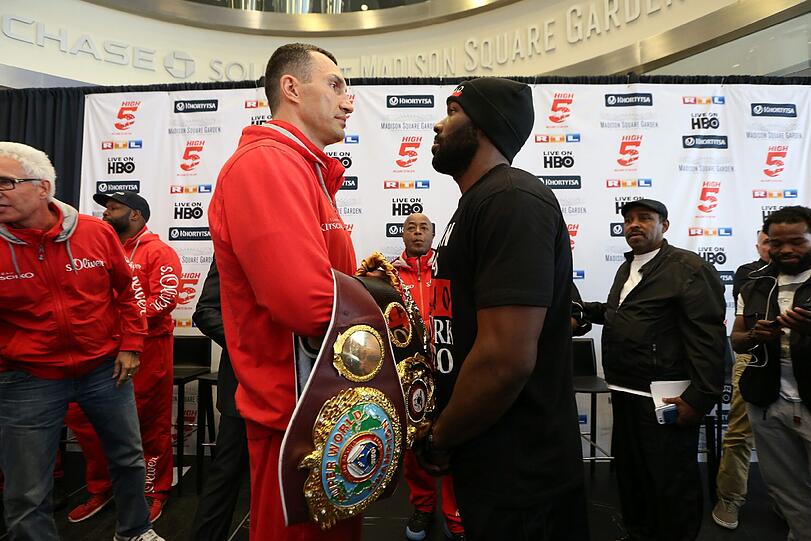 Wladimir Klitschko (l.) und Bryant Jennings steigen am Sonntag im Madison Square Garden in den Ring.