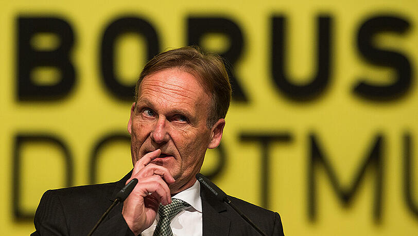 Hans-Joachim Watzke spricht über die Situation von Mario Götze beim FC Bayern. Hans-Joachim Watzke spricht über die Situation von Mario Götze beim FC Bayern.