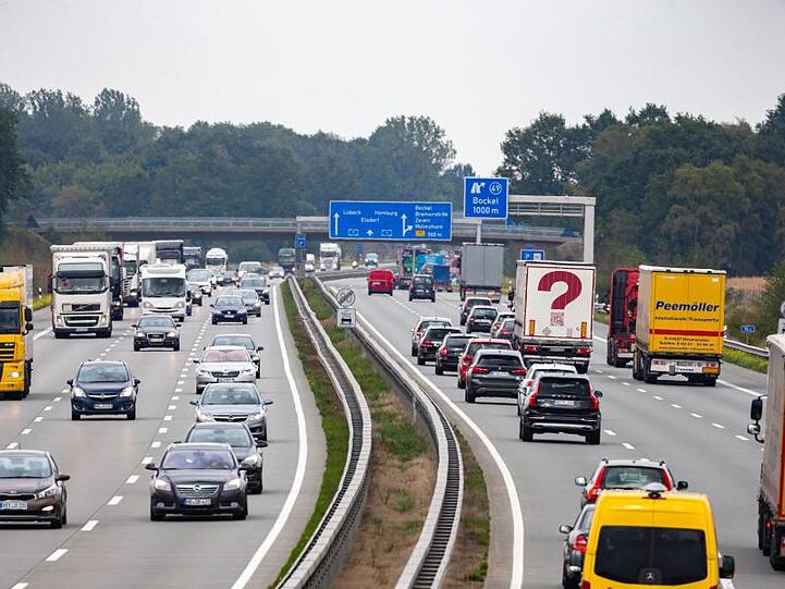 Österreich hat beim Europäischen Gerichtshof Klage gegen die geplante deutsche Pkw-Maut eingereicht. Nun zeichnet sich ab, wie die Richter entscheiden werden.