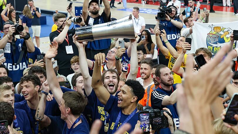Feiert einen der gr&ouml;&szlig;en Coups der BBL-Historie: Alba Berlin.