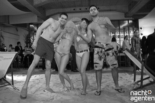 "New Year?s Eve on the Beach" im Beach 38°. Noch mehr Fotos gibt es unter: www.nachtagenten.de.