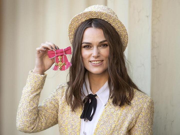 Keira Knightley 2018 mit dem "Order of the British Empire".