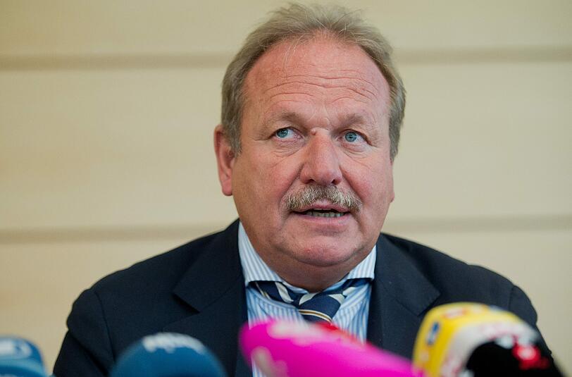 Frank Bsirske, Vorsitzender von ver.di, auf der Presskonferenz am Mittwoch.