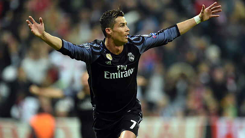 Cristiano Ronaldo erzielte beide Tore für Real Madrid beim 2:1 gegen den FC Bayern. Cristiano Ronaldo erzielte beide Tore für Real Madrid beim 2:1 gegen den FC Bayern.