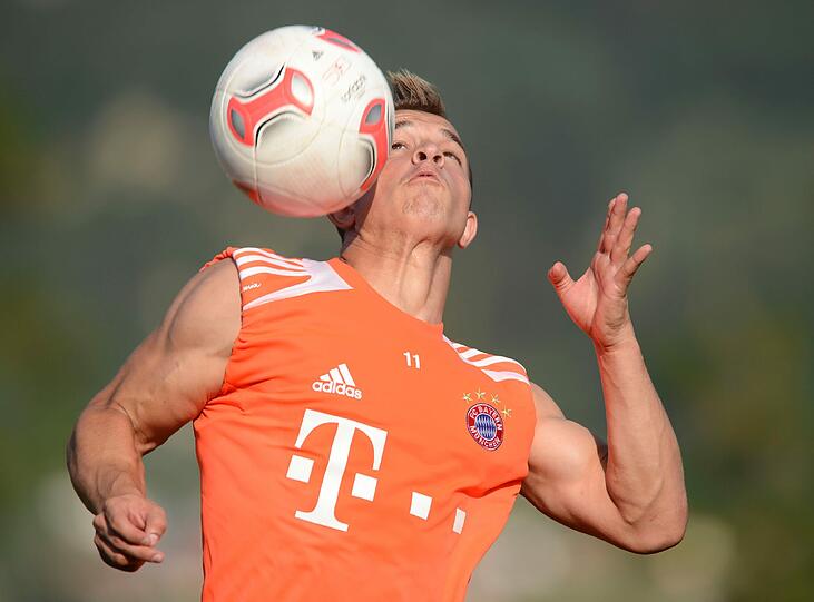 Den Donnerstagnachmittag gibt Trainer Heynckes seinen Spielern frei. Am Mittwoch mussten sie dafür bei strahlendem Sonnenschein ordentlich schwitzen - und nahmen's gelassen.