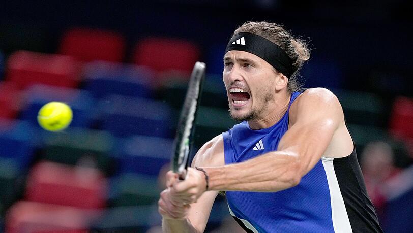 Alexander Zverev kämpft auch gegen seinen Lungen-Probleme.