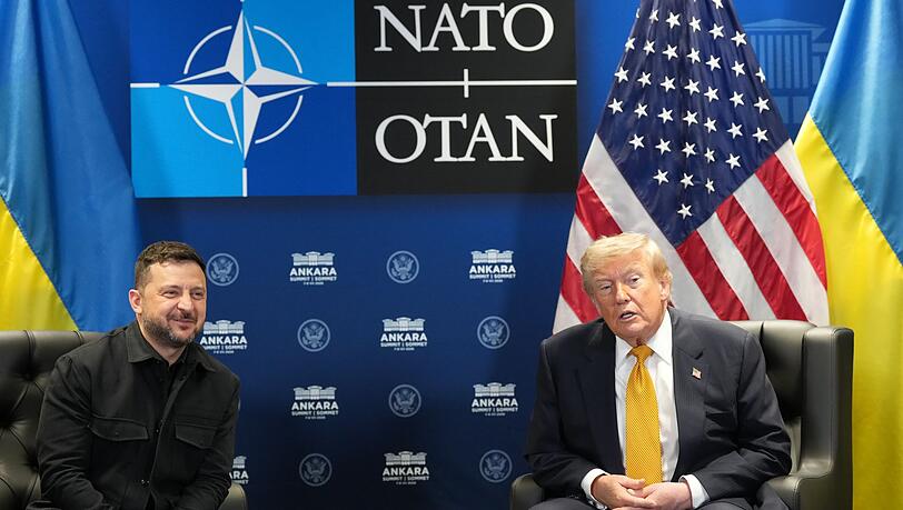 Trump sagt Selenskyj eine Lizenz für Patriot-Flugabwehrraketen zu. (Archivbild) Trump sagt Selenskyj eine Lizenz für Patriot-Flugabwehrraketen zu. (Archivbild)