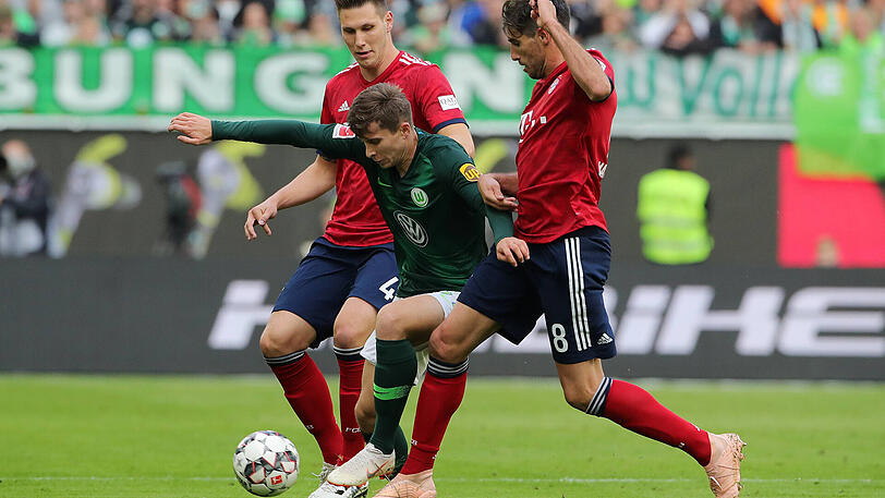 NIKLAS SÜLE, NOTE 2: Bildete mit Hummels das Duo in der Innenverteidigung wie beim ansprechenden 1:2 der Nationalelf am Dienstag gegen Weltmeister Frankreich. Köpfte beinahe jede VfL-Flanke aus der Gefahrenzone. Plus: Guter langer Vorschlag vor Lewandowskis 2:0.