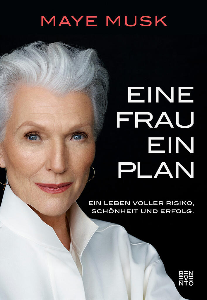 Maye Musk Model - Maye Musk Elon Musk S Mom Modeling For A Typewriter ...