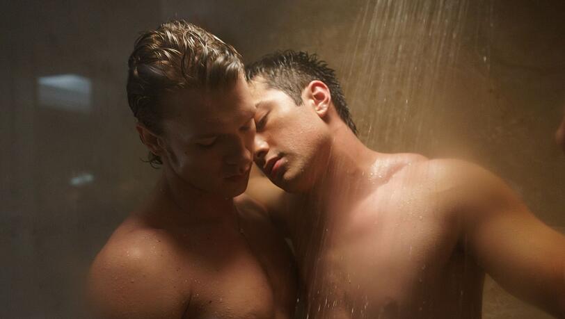 Ilya und Shane - wenn das Eis schmilzt...