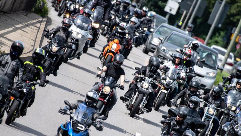 Motorradfahrer bei der Demonstration Anfang Juli in München. Foto: Matthias Balk/dpa/Archivbild