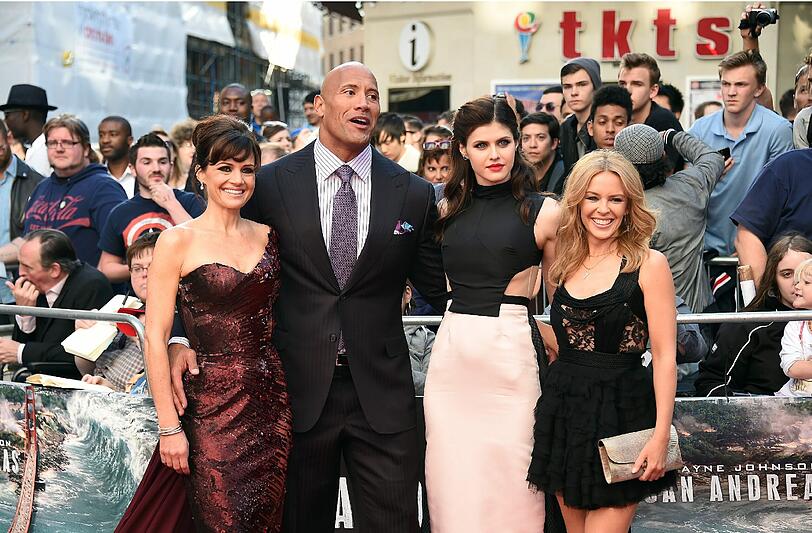 Carla Gugino, Dwayne Johnson, Alexandra Daddario und Kylie Minogue (v.l.)