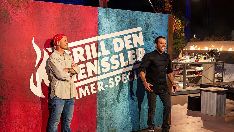 Bei der Nachspeise musste Steffen Henssler gegen Ralf Zacherl antreten. Die Bewertung der Jury gefiel dem Star-Koch überhaupt nicht. Bei der Nachspeise musste Steffen Henssler gegen Ralf Zacherl antreten. Die Bewertung der Jury gefiel dem Star-Koch überhaupt nicht.