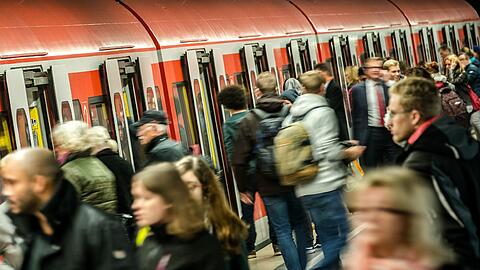 Die Lokführer der GDL drohen noch immer mit Streik. Davon betroffen wäre auch die Münchner S-Bahn.