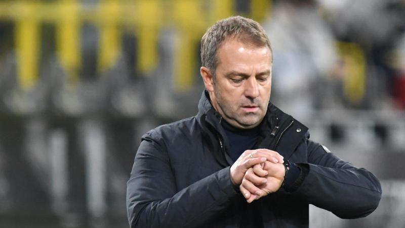 Will sich derzeit nicht mit dem Thema Bundestrainer befassen: Bayern-Coach Hansi Flick.